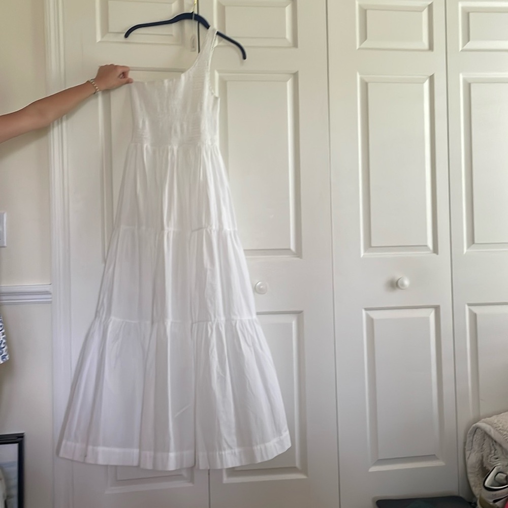 S/W/F Womens one shoulder White maxi dress size S. Like nee. Bought at Saks